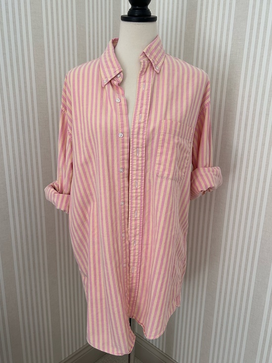 L.L. Bean Tops - Vintage LL Bean Rare Lemonade Pink/Yellow Striped Button Down USA Size Medium T